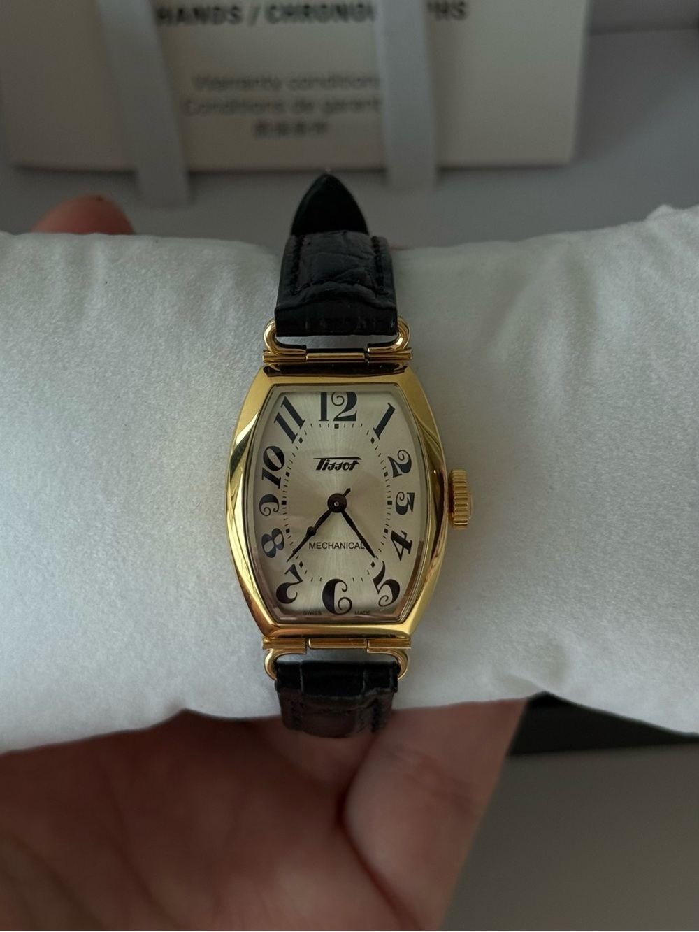 Tissot Heritage Ivory Lady Watch - Picture 3 of 7